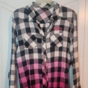 Beautiful Disaster Women’s XXL Flannel – Hating Me Won’t Make You Pretty